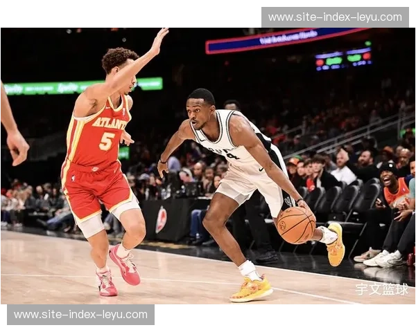 马刺后卫福克斯领衔后场进攻 文班亚马镇守内线应对76人